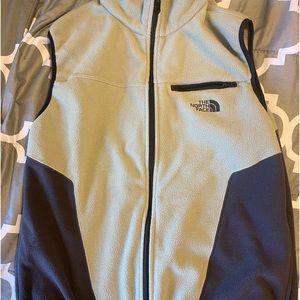 Women Northface vest size L